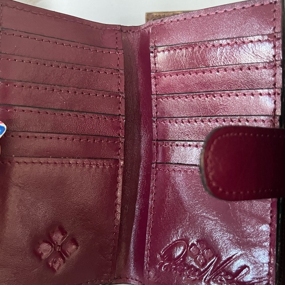 PATRICIA NASH WALLET NEW - Picture 5 of 6